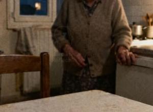 Ma mère a vécu les dix-huit derniers mois de sa vie chez moi. Je n’ai aucun regret. Le seul, c’est d’avoir cru pendant des années que l’amour pouvait attendre qu’on ait plus de temps.