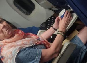 Tu es partie sans te retourner. Moi, je suis restée là, seule avec toutes les promesses que nous avions faites à deux.